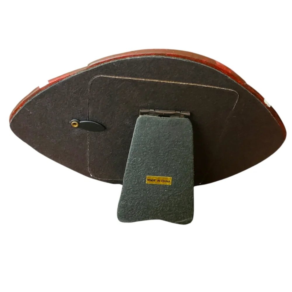 N/A unique football